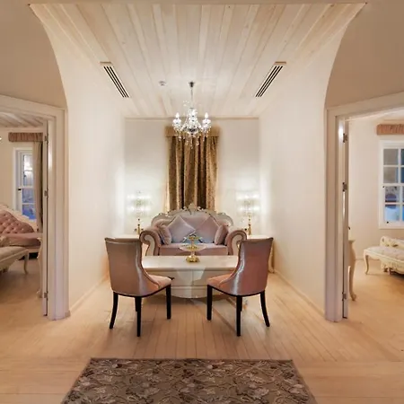 Hotel Elegance East 3*