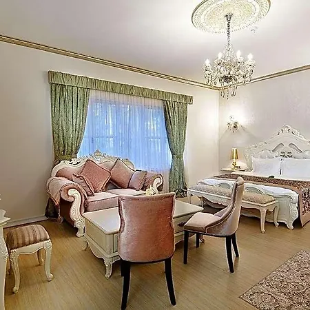 Hotel Elegance East