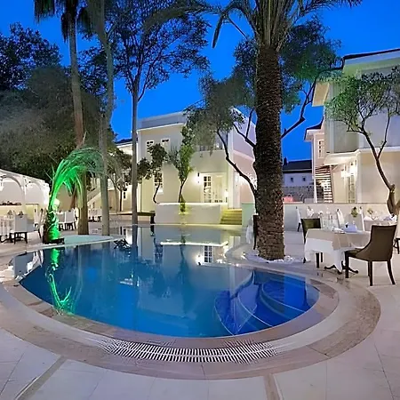 Elegance East 3*