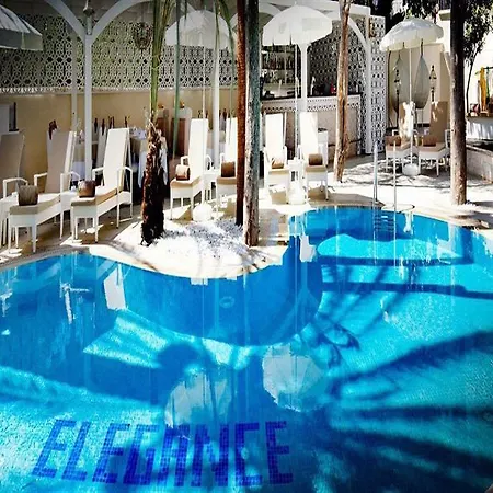 Elegance East Hotel
