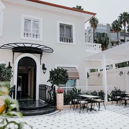 Elegance East