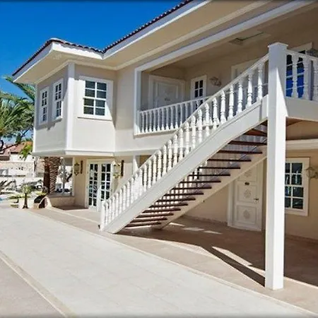 Szálloda Elegance East Antalya
